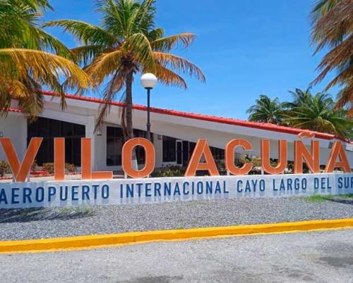 Concluye renovación de aeropuerto en destino turístico cubano