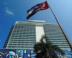 Primer ministro de Cuba destaca al Hotel Habana Libre