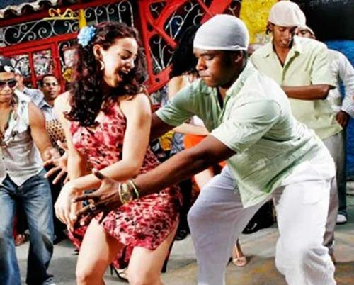 “Squeeze but relax” That's how Cuban son is danced!